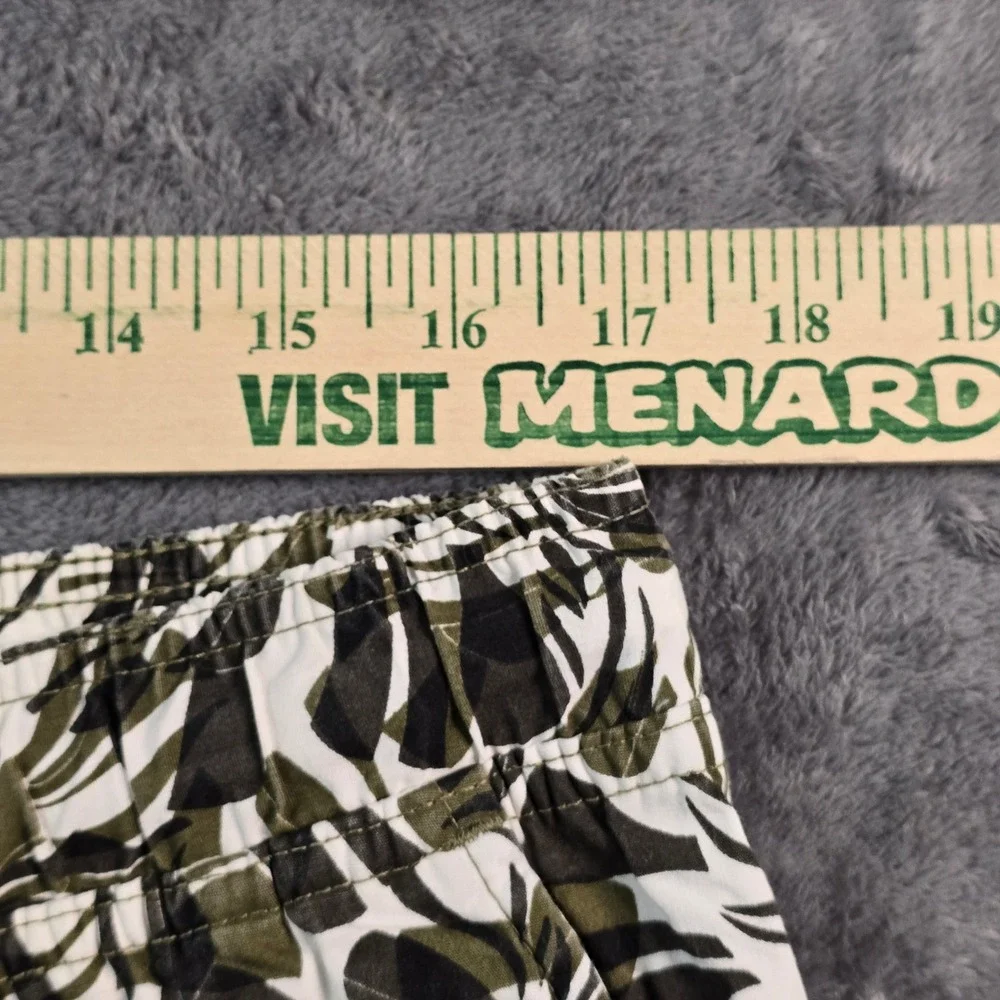 Banana Republic Deck Shorts Men's 34 Olive Shapes Tropical Print Organic Cotton‎